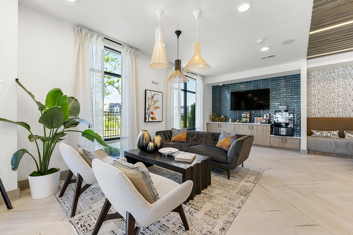 Midland Gainesville — image 4